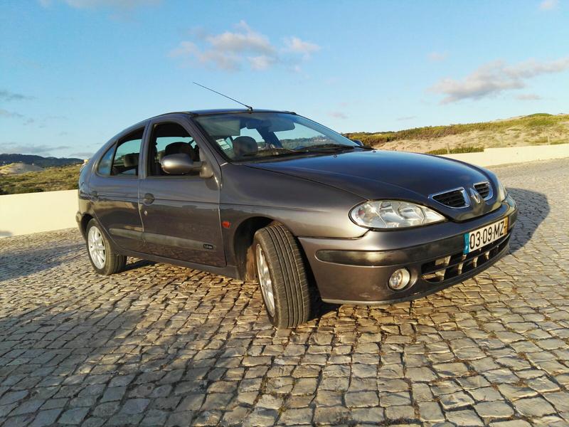 Renault Mégane • 1999 • 290,000 km 1