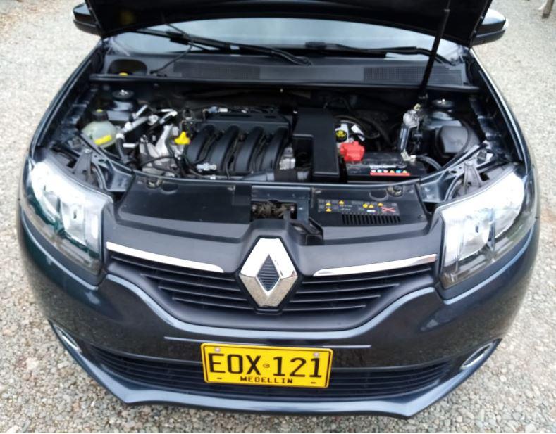 Renault Logan • 2019 • 34,000 km 4