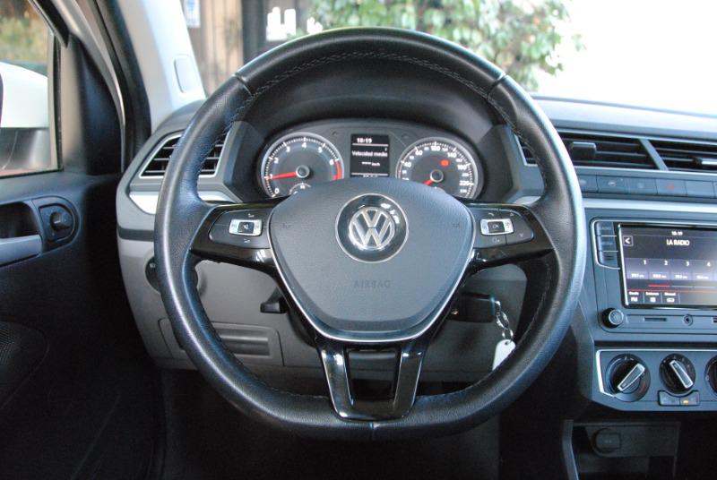 Volkswagen  • 2019 • 14,071 km 6