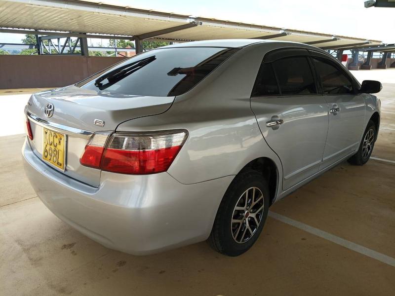 Toyota Corolla • 2008 • 76,290 km 2