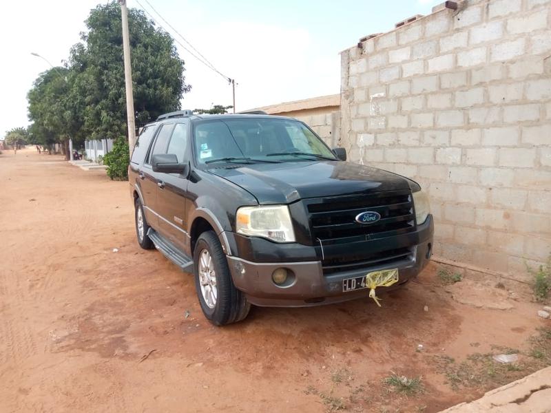Ford Explorer • 2014 • 100,000 km 9