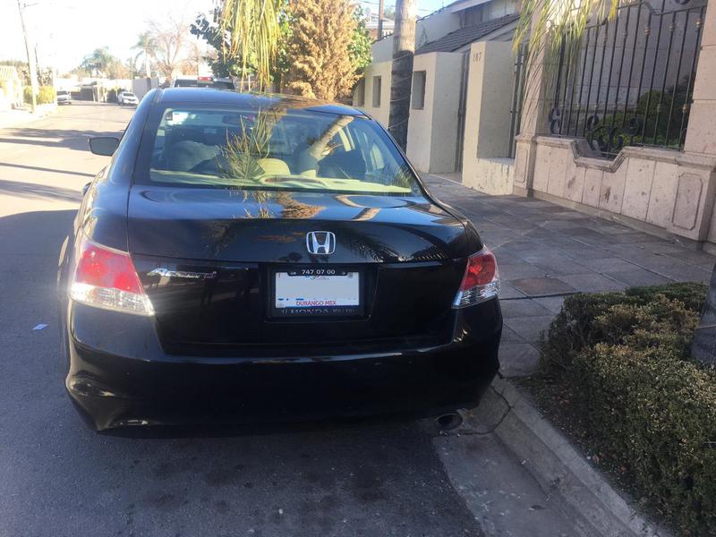 Honda Accord • 2008 • 150,000 km 7