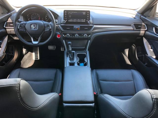 Honda Accord • 2020 • 19,679 km 5