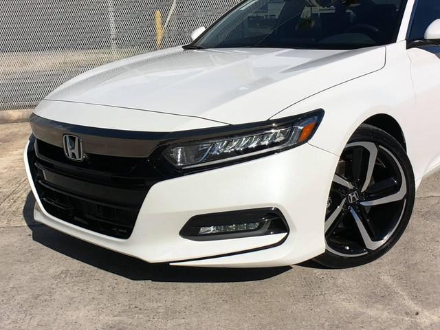 Honda Accord • 2020 • 19,679 km 3