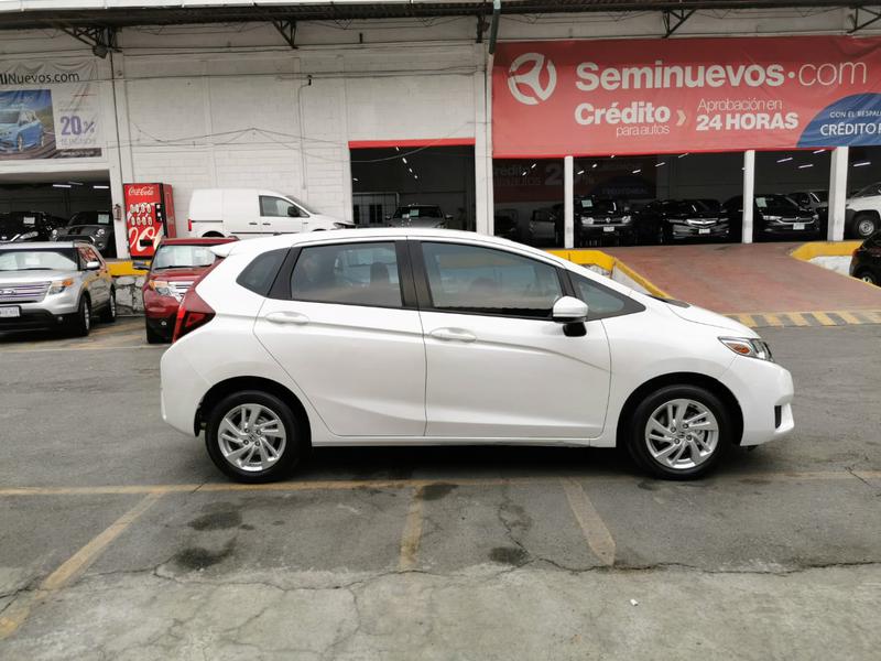 Honda FR-V • 2015 • 53,000 km 2
