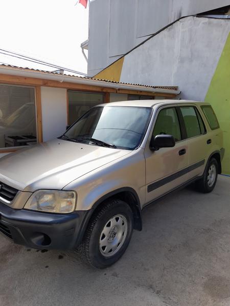 Honda CR-V • 2000 • 326,000 km 1