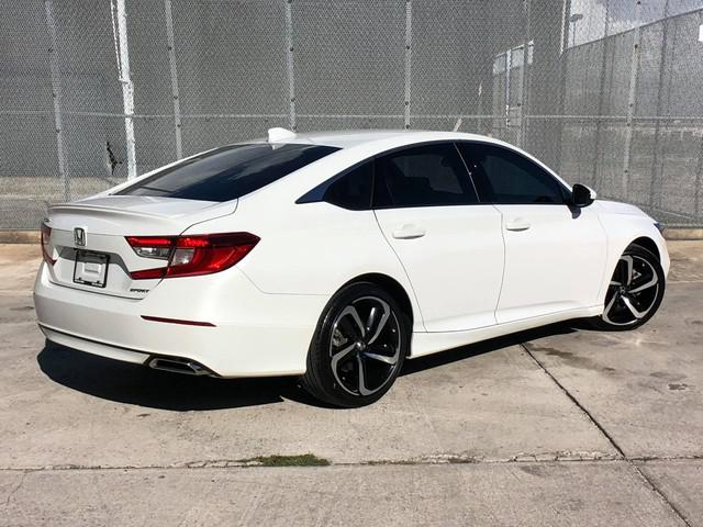 Honda Accord • 2020 • 19,679 km 8