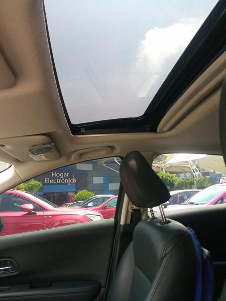 Honda HR-V • 2016 • 30,500 km 5