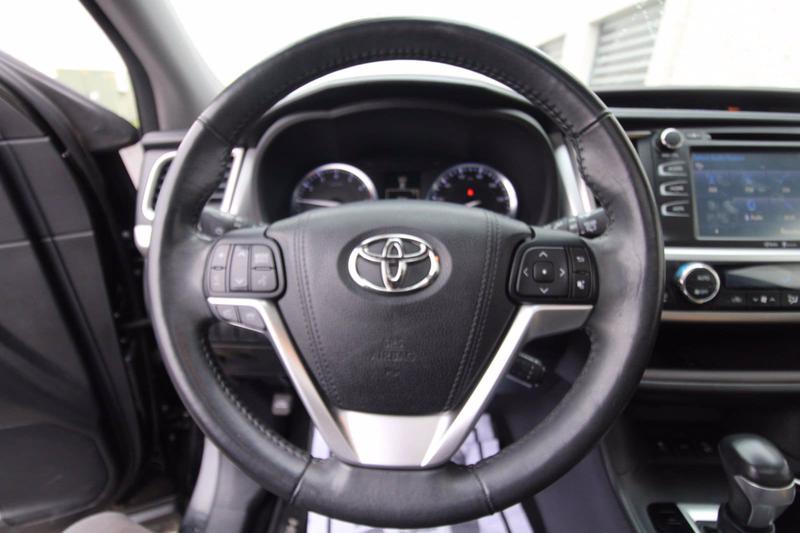 Toyota Highlander • 2015 • 273,827 km 8