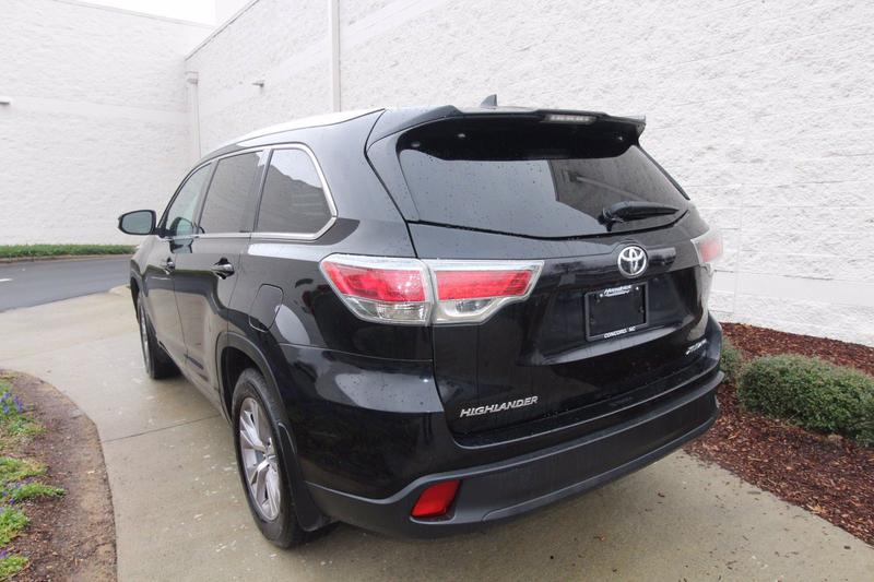 Toyota Highlander • 2015 • 273,827 km 4