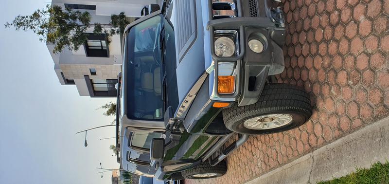 Hummer H3 • 2006 • 70,000 km 5