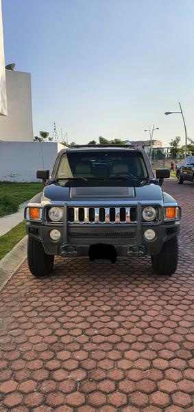 Hummer H3 • 2006 • 70,000 km 1