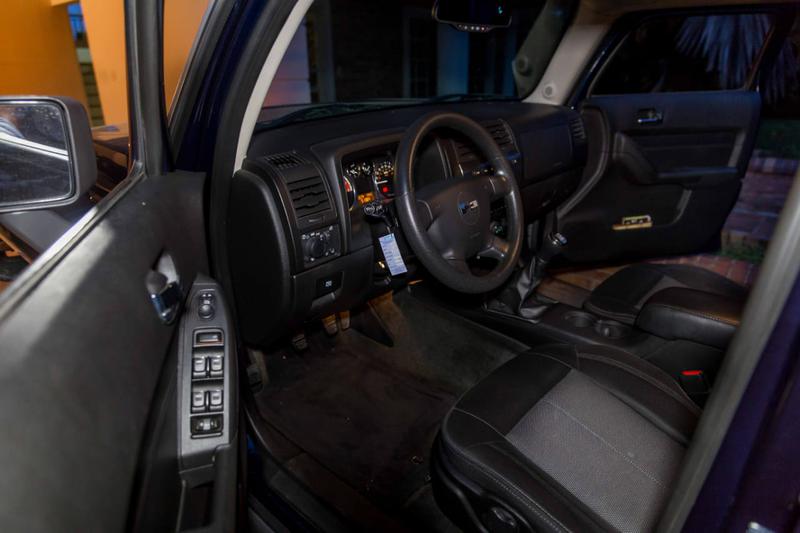 Hummer H3 • 2008 • 59,000 km 2