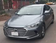 Hyundai Elantra • 2017 • 98,000 km 3
