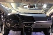 Hyundai Elantra • 2017 • 1,000 km 5