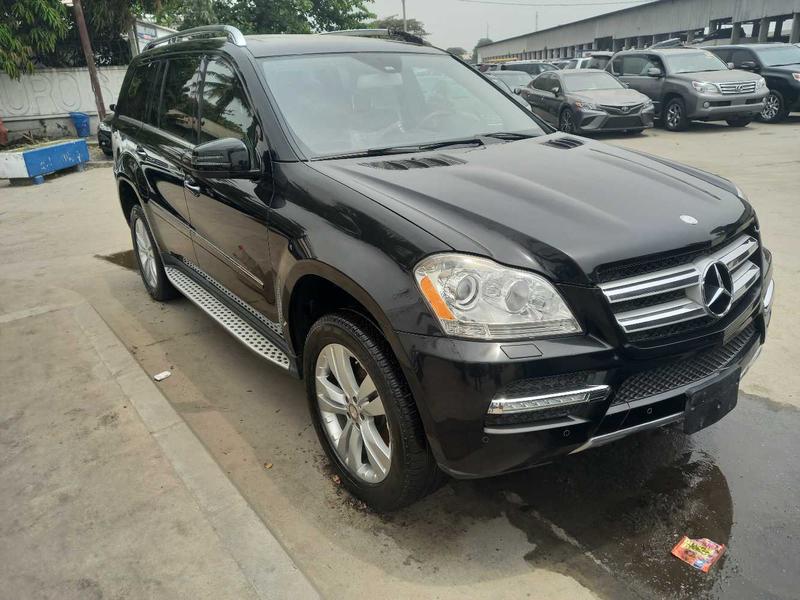 Mercedes-Benz GL • 2008 • 59,549 km 5