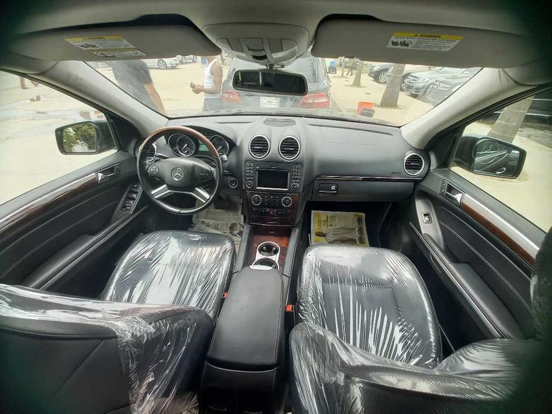 Mercedes-Benz GL • 2008 • 59,549 km 2