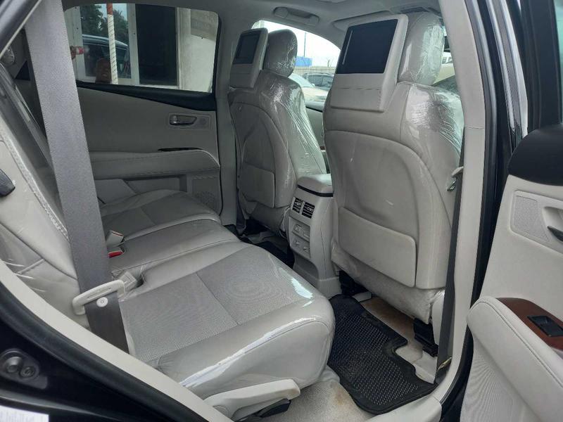 Lexus RX • 2010 • 55,329 km 1