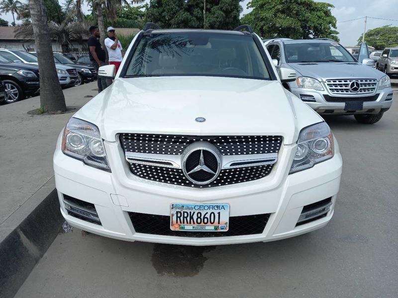 Mercedes-Benz GLK • 2012 • 69,320 km 8
