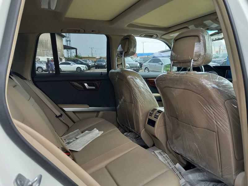 Mercedes-Benz GLK • 2012 • 69,320 km 1