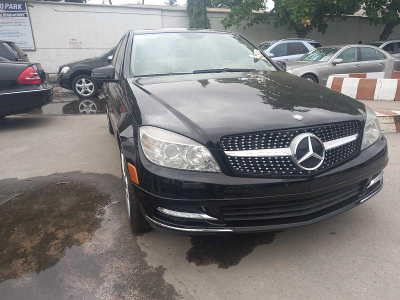 Mercedes-Benz C • 2010 • 68,395 km 7