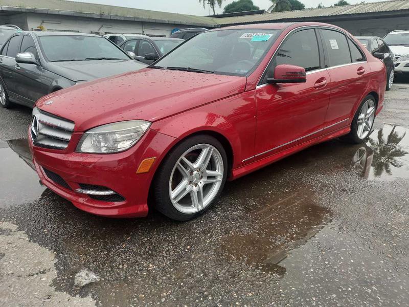 Mercedes-Benz C • 2010 • 74,295 km 3