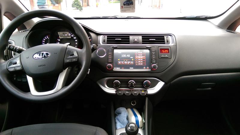 Kia Rio • 2017 • 23,980 km 4