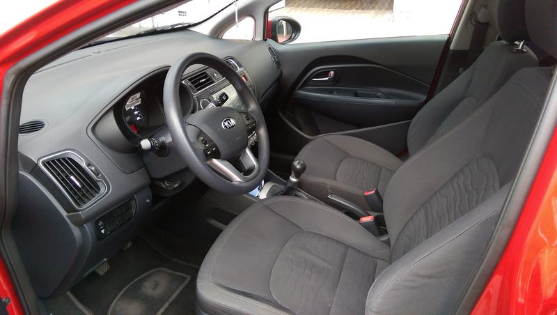Kia Rio • 2017 • 23,980 km 9