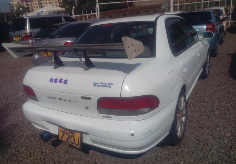 Subaru Legacy Wagon • 2000 • 152,978 km 2