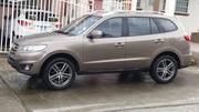 Hyundai Santa Fe • 2011 • 122,900 km 1