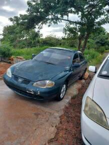 Hyundai Elantra • 1999 • 190,000 km 2