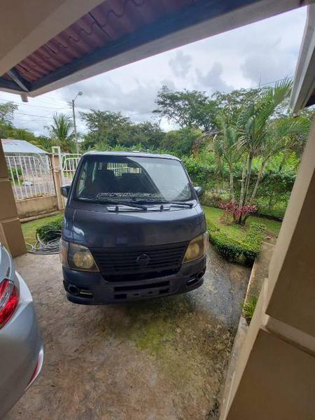 Nissan Urvan • 2007 • 230,000 km 1