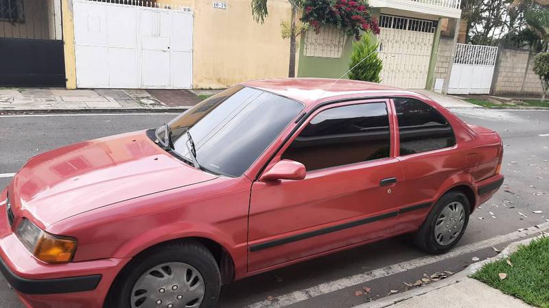 Toyota  • 1997 • 239,000 km 3