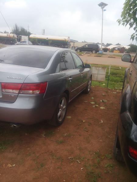 Hyundai Sonata • 2006 • 200,000 km 5