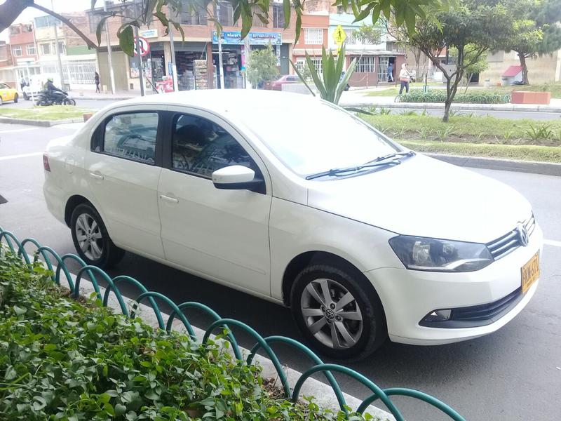 Volkswagen Gol • 2013 • 94,000 km 4