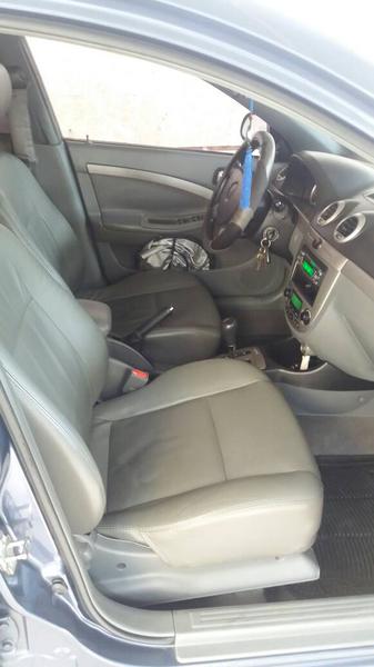 Chevrolet Optra • 2008 • 161,000 km 4