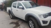 Mitsubishi L200 • 2014 • 127,000 km 2