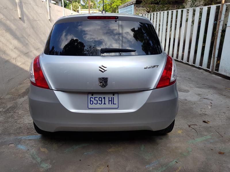 Suzuki Swift • 2014 • 68,158 km 5