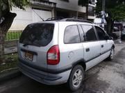 Chevrolet Zafira • 2003 • 235,000 km 4