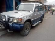 Mitsubishi Pajero • 1992 • 272,000 km 3