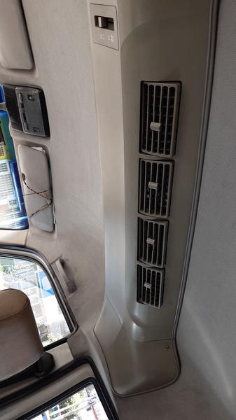 DFSK C37 Minibus • 2014 • 108,000 km 15