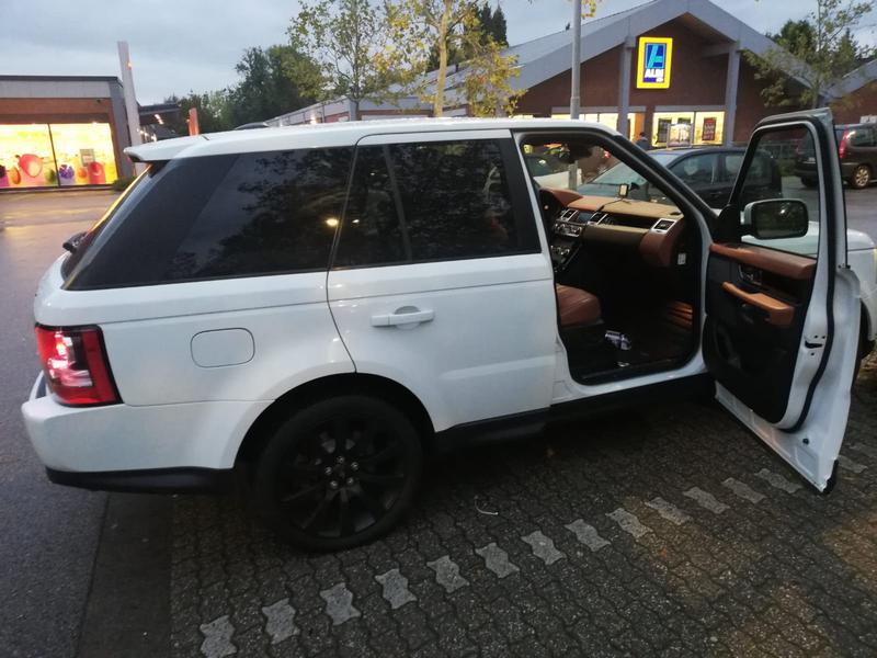 Land Rover Range Rover Sport • 2013 • 108,000 km 4