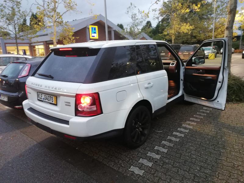 Land Rover Range Rover Sport • 2013 • 108,000 km 2
