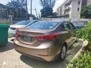 Hyundai Elantra • 2015 • 22 km 2