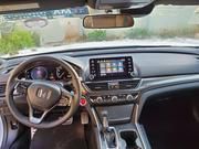 Honda Accord • 2018 • 3,600 km 7