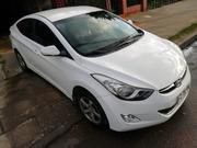 Hyundai Elantra • 2013 • 97,000 km 4