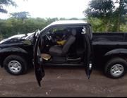 Nissan Frontier • 2007 • 97,000 km 2