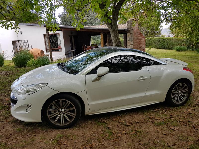 Peugeot RCZ • 2011 • 60,000 km 9