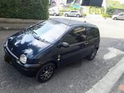 Renault Twingo • 2007 • 199 km 3