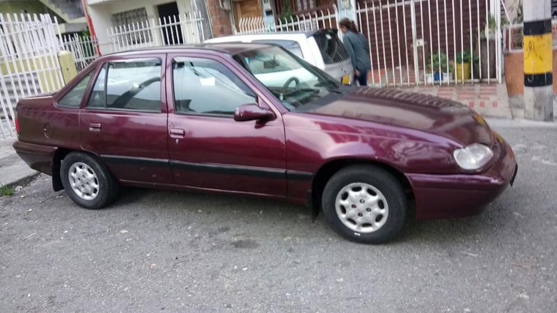 Daewoo Racer • 1995 • 284,000 km 2